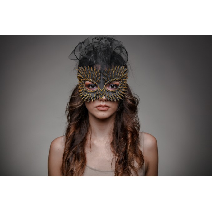 Black Masquerade masks with gold glitter for woman and man for Ball mask, Mardi gras mask, party mask, for Halloween, Carnival
